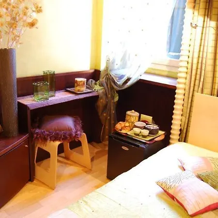 Residenza San Faustino 2* Řím
