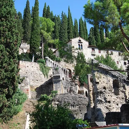 Residenza San Faustino Roma